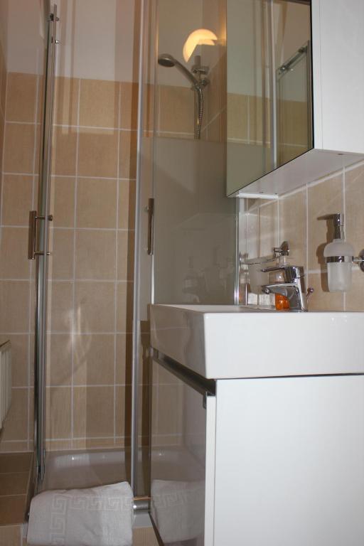 Arnes Hotel Wenen Kamer foto