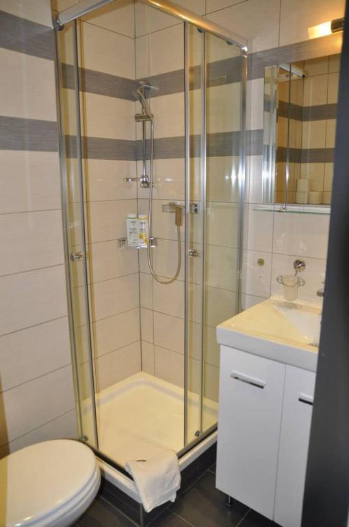 Arnes Hotel Wenen Buitenkant foto